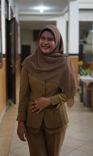 INDAH SETIYANA SARI (GURU SPDP)